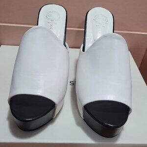 White High Heel Shoes